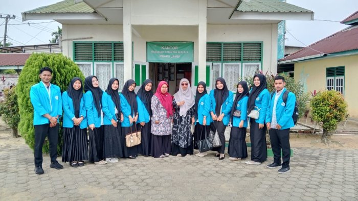 Sebelas Mahasiswa UIN Jambi Ikuti PLP di MIN 4 Muaro Jambi